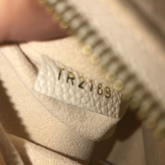 Authentic Louis Vuitton Vavin PM Handbag - Picture 10 of 16